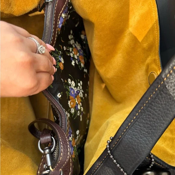 Coach GLV PB Bandit HoBo 3! 2 in one purse! - Picture 8 of 16